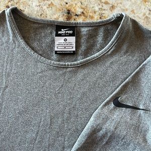 Nike Pro Fleece Lined Dri-fit Women’s Size  Medium Athletic Top